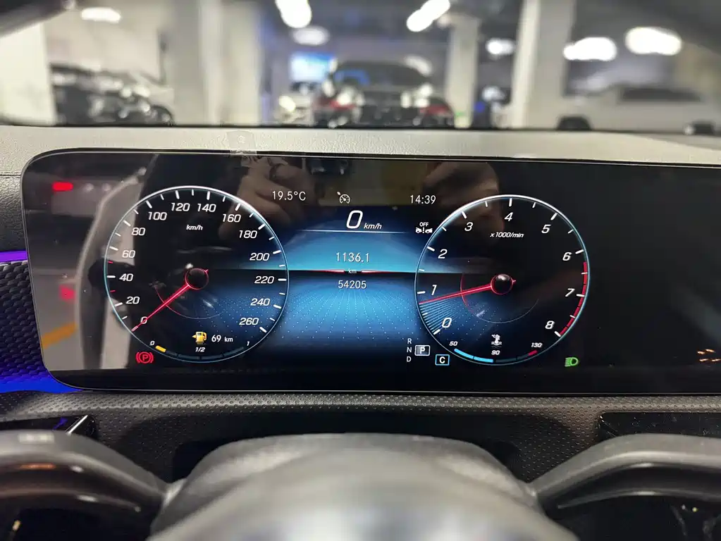 Mercedes-Benz A-Class 2023 — фото 16