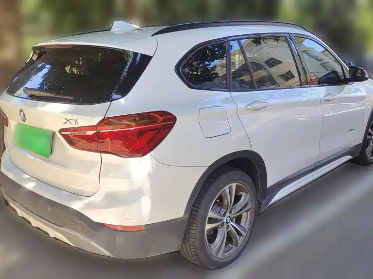BMW X1 2018 — фото 4
