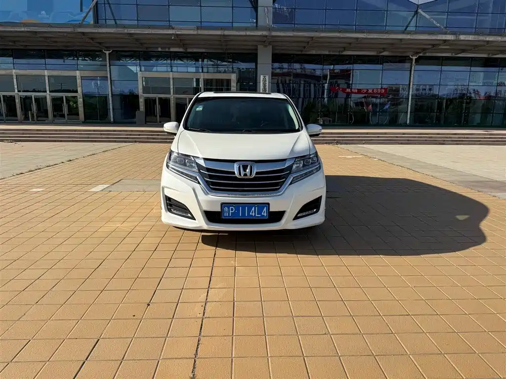 Honda Elysion 2016