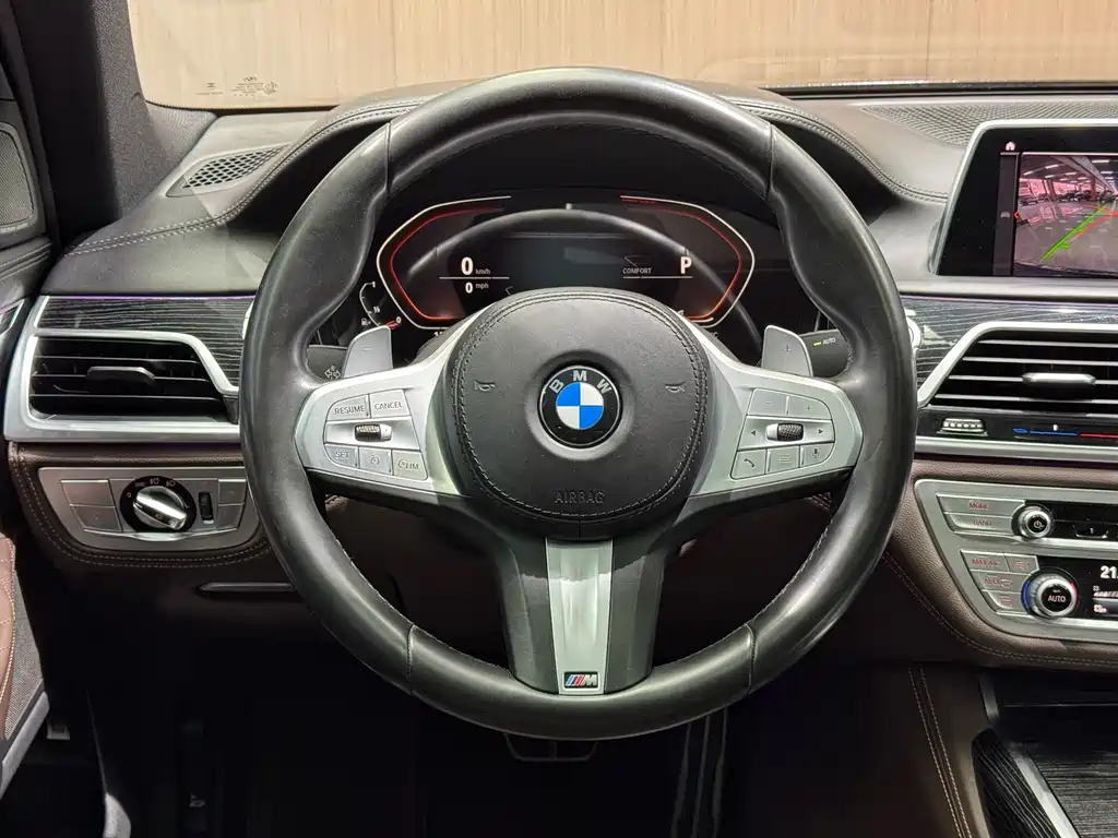 BMW 7 Series 2021 — фото 16