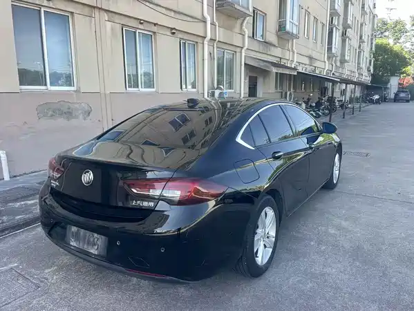 Buick Regal 2018