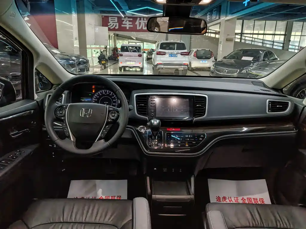 Honda Odyssey 2020 — фото 12