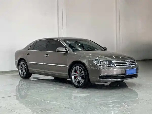 Volkswagen Phaeton 2015