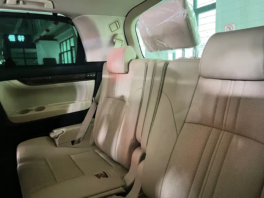 Toyota Vellfire 2020 — фото 26
