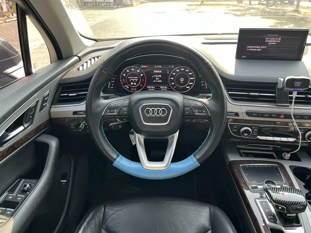 Audi Q7 2018 — фото 13