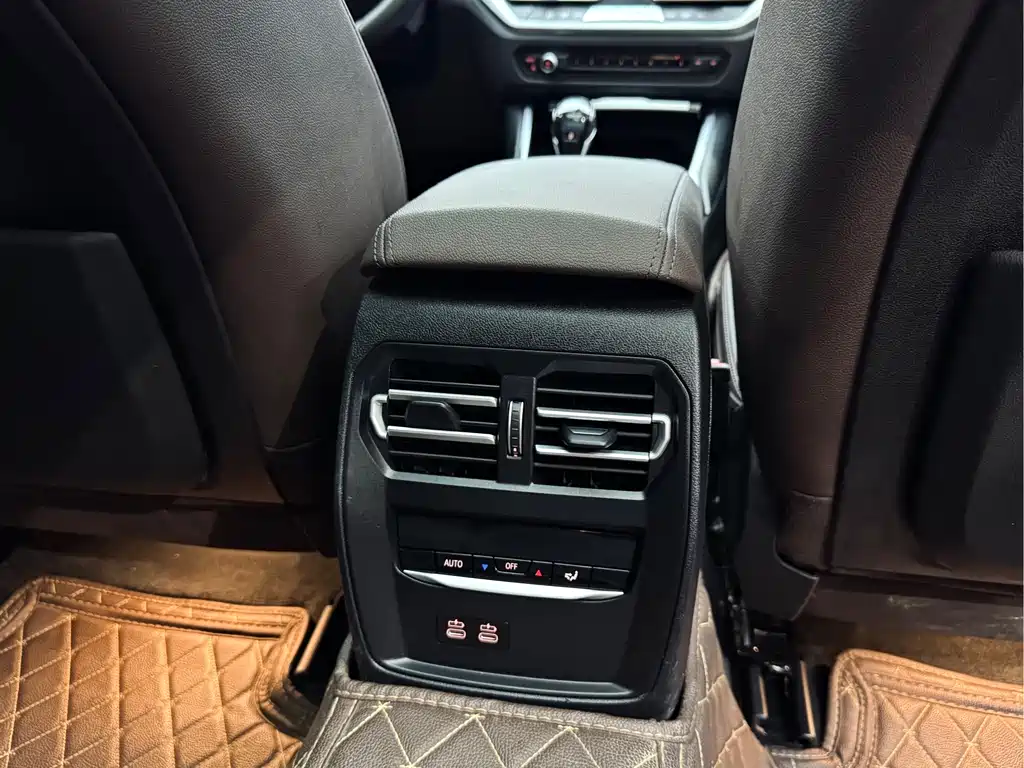 BMW 3 Series 2020 — фото 14