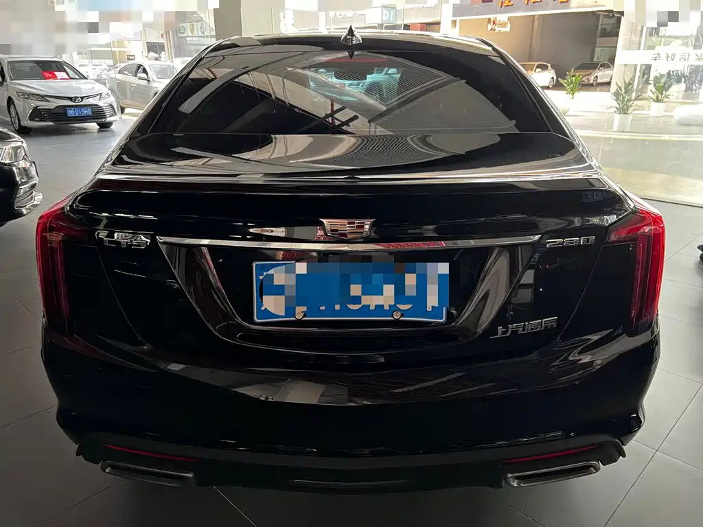 Cadillac CT5 2023 — фото 18