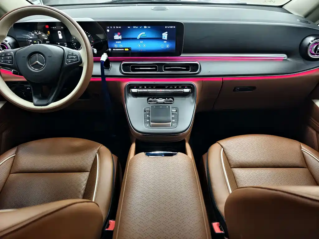 Mercedes-Benz Vito 2023 — фото 10