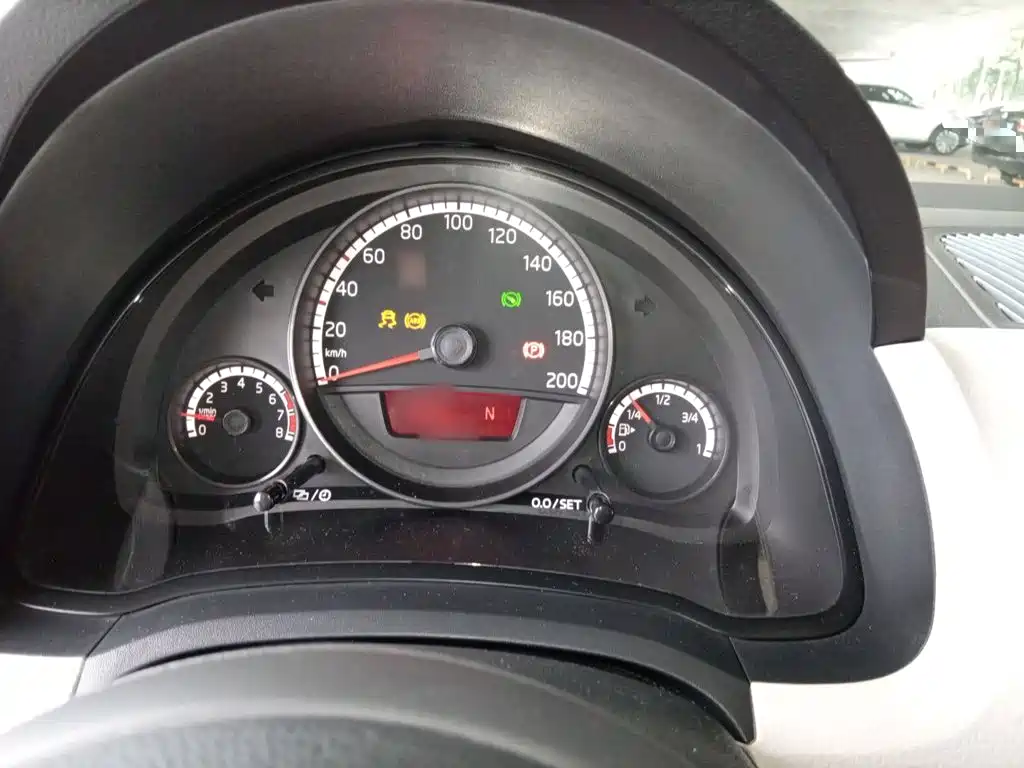 Volkswagen up! 2016