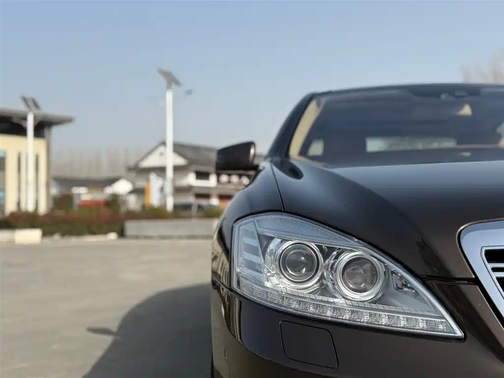 Mercedes-Benz S-Class 2011 — фото 10