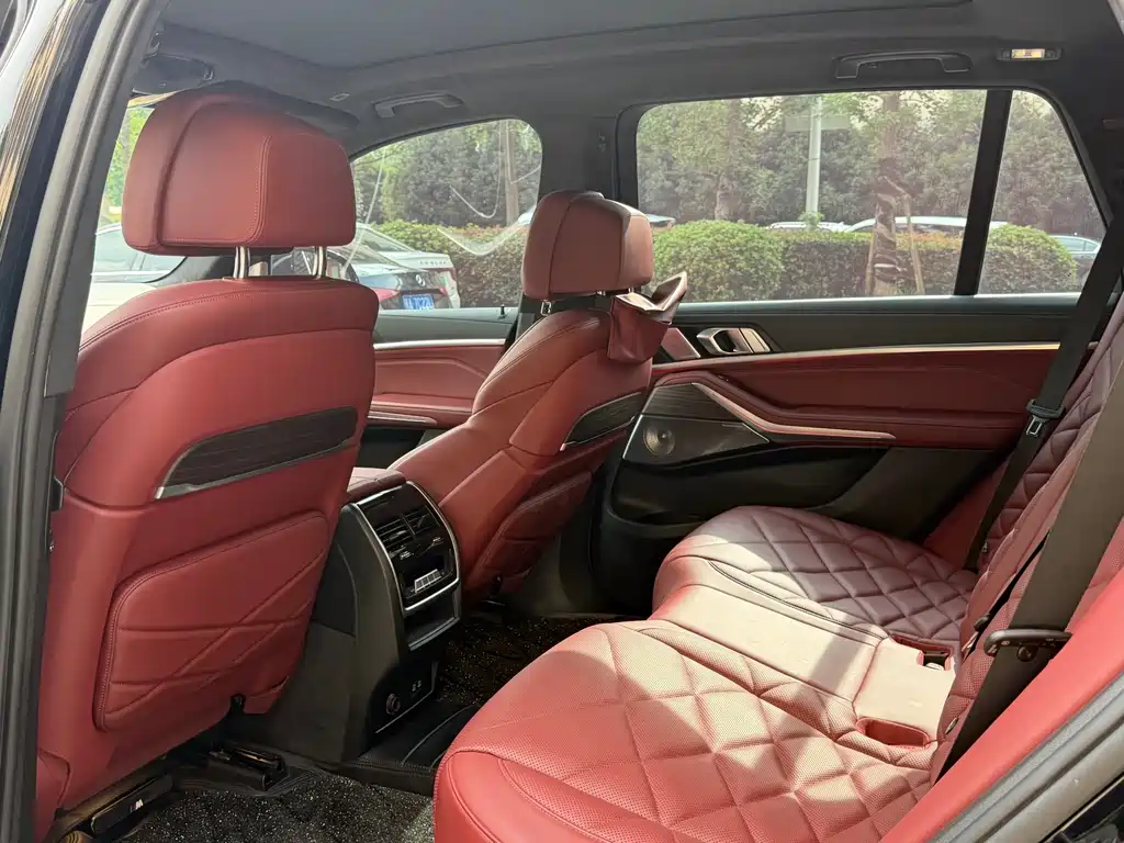 BMW X5 2023