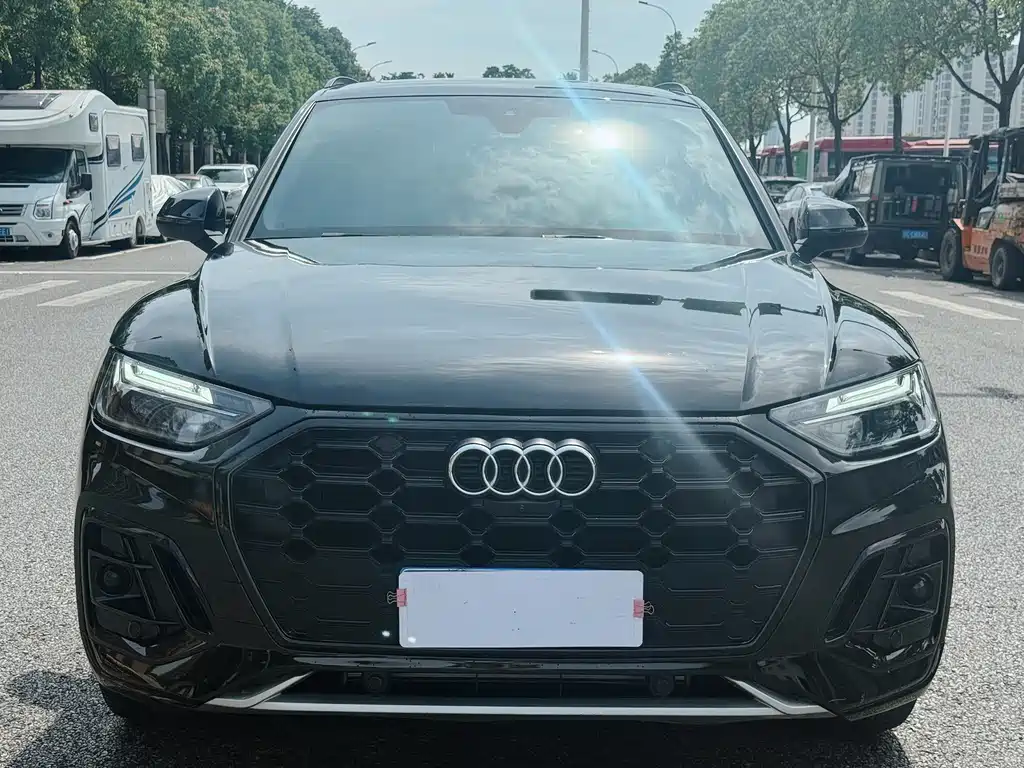 Audi Q5L 2023
