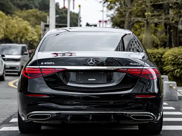 Mercedes-Benz S-Class 2023