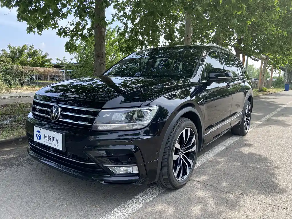 Volkswagen Tiguan L 2021