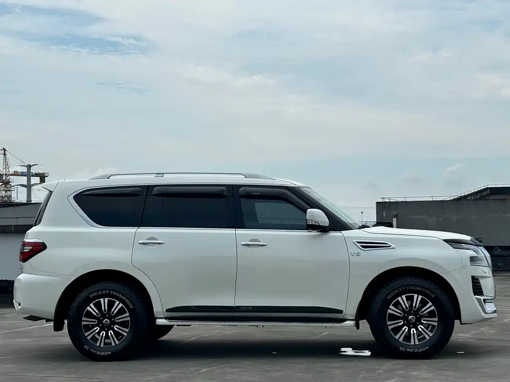 Nissan Patrol 2016