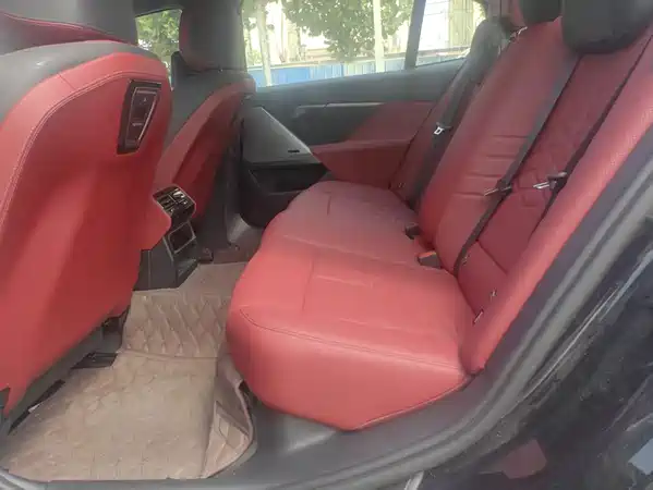 BMW i5 2025
