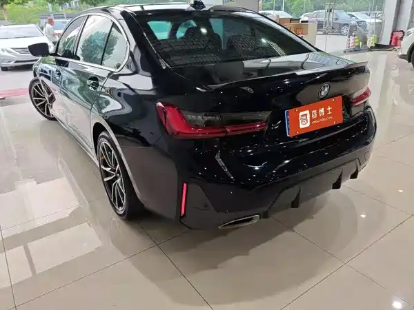 BMW 3 Series 2023