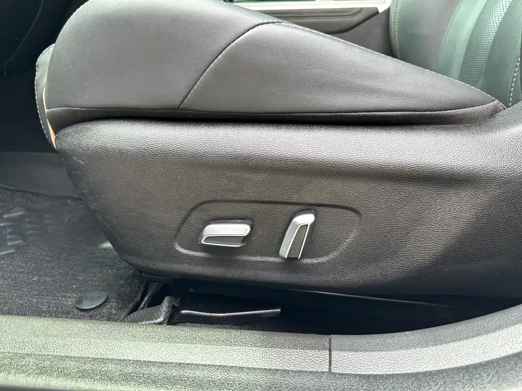 Chery Arrizo 5 PLUS 2023 — фото 20