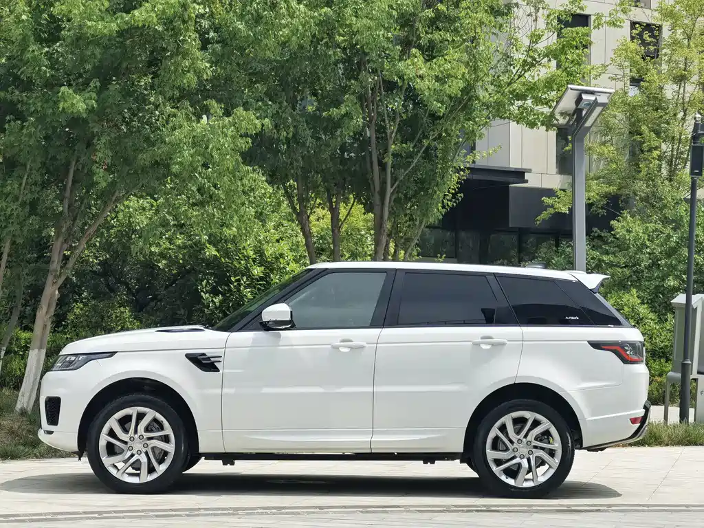 Land Rover Range Rover Sport 2018 — фото 5
