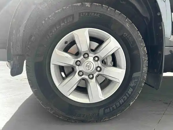 Toyota Prado 2015