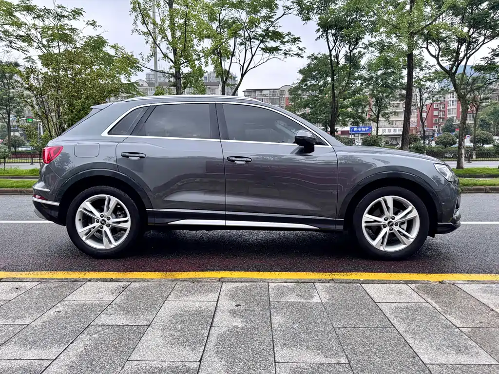 Audi Q3 2022