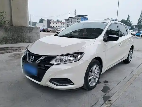 Nissan Tiida 2021
