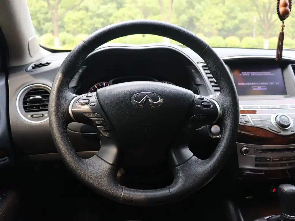 Infiniti JX 2013 — фото 21