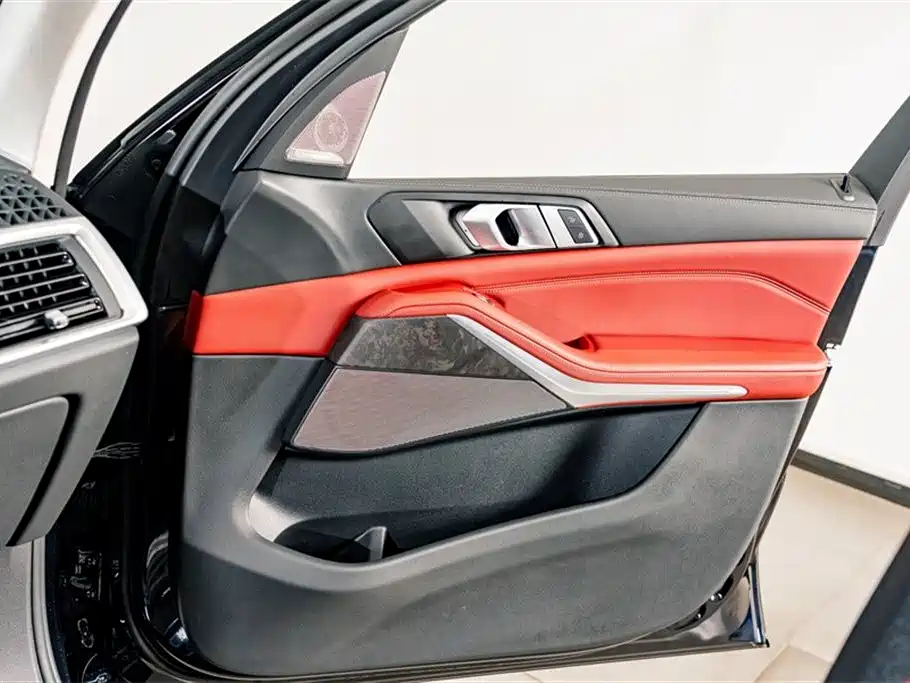 BMW X5 2025 — фото 17