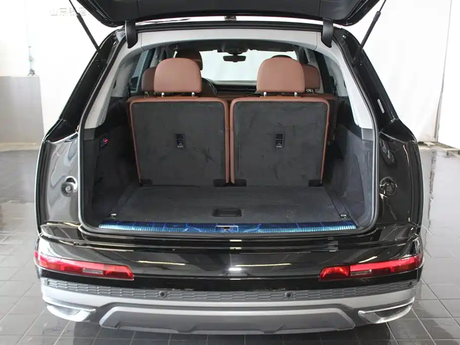 Audi Q7 2023