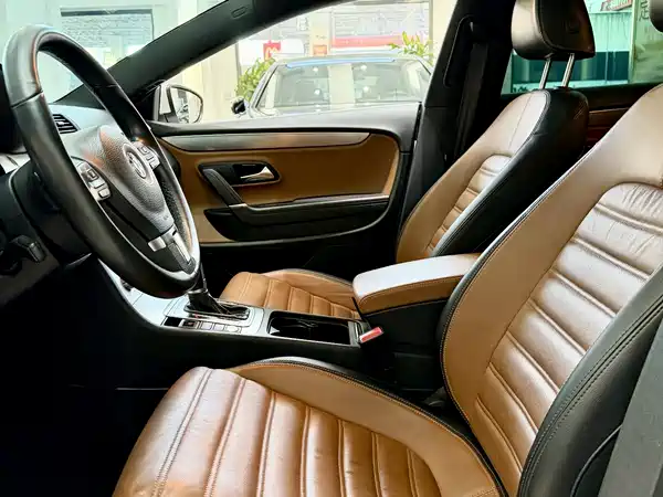 Volkswagen CC 2013