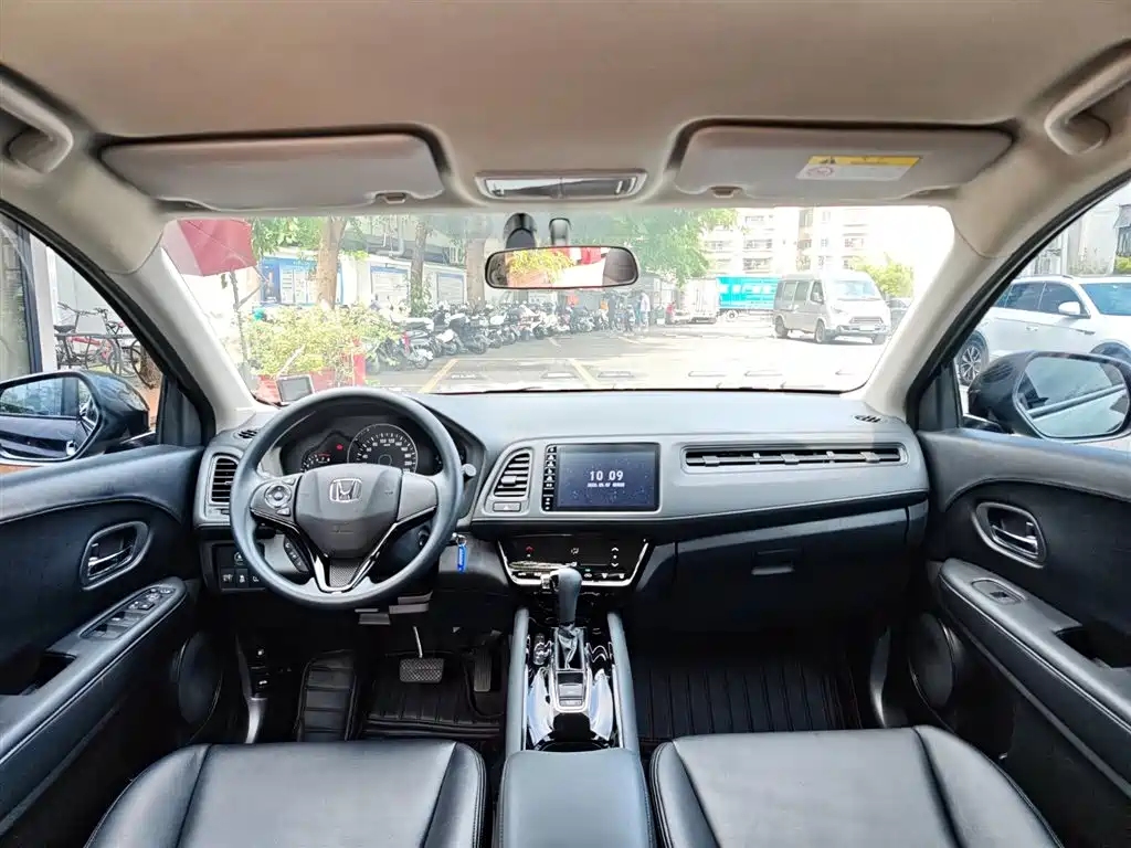 Honda Vezel 2022 — фото 19