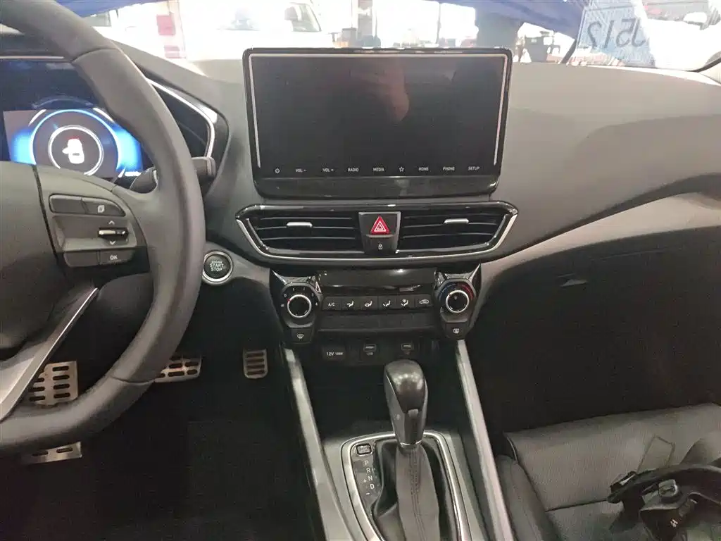 Hyundai Fista 2020 — фото 13