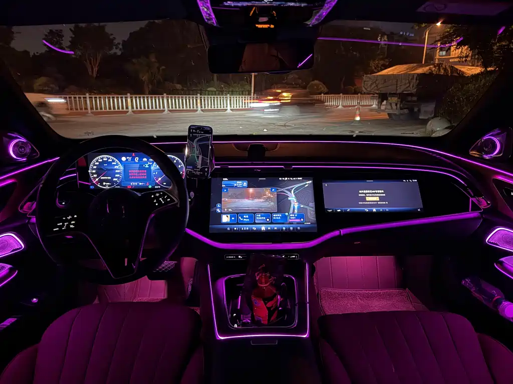 Mercedes-Benz E-Class 2025