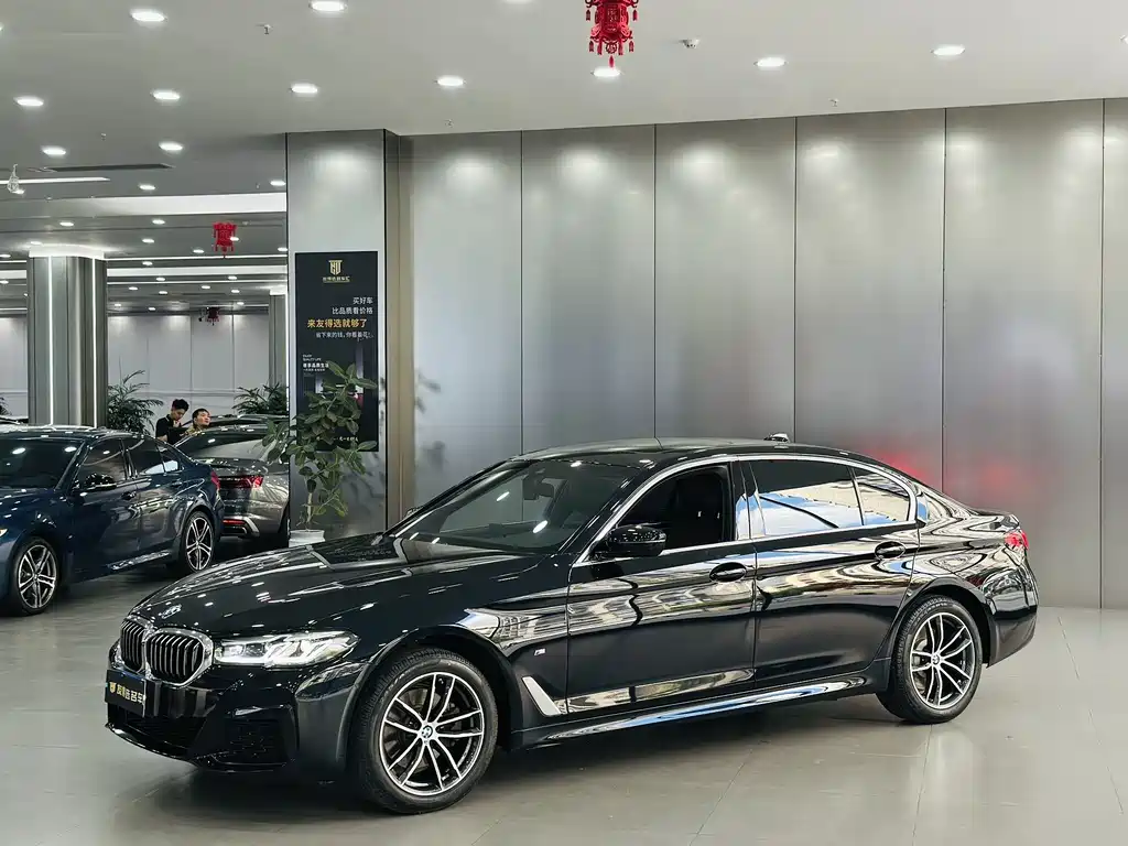 BMW 5 Series 2022