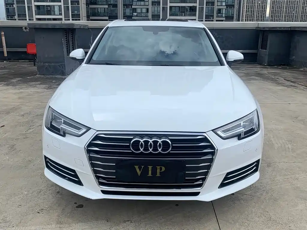 Audi A4L 2018