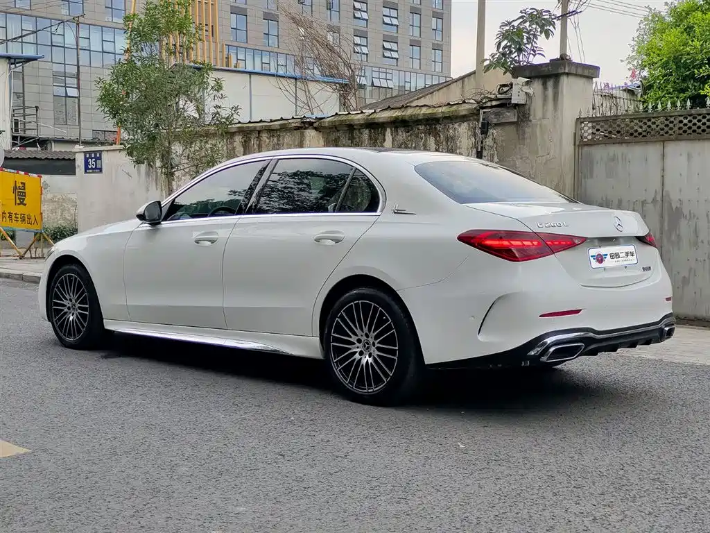 Mercedes-Benz C-Class 2022