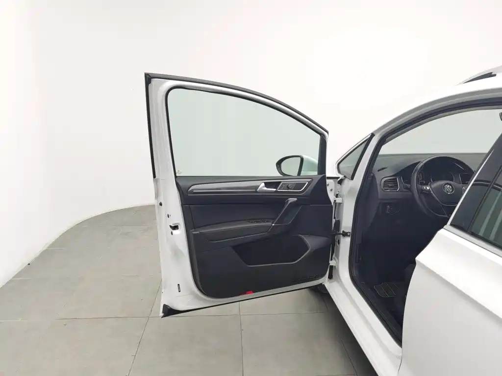 Volkswagen Golf Jialu 2018 — фото 8