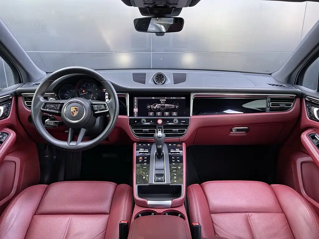 Porsche Macan 2023 — фото 14