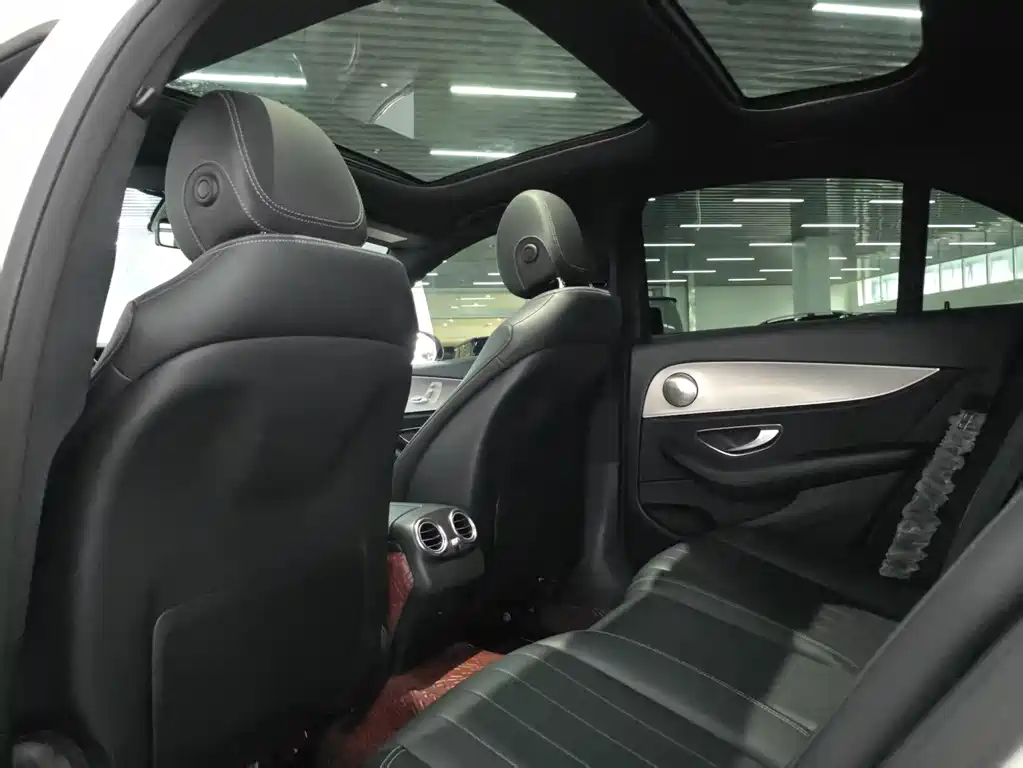 Mercedes-Benz E-Class 2019