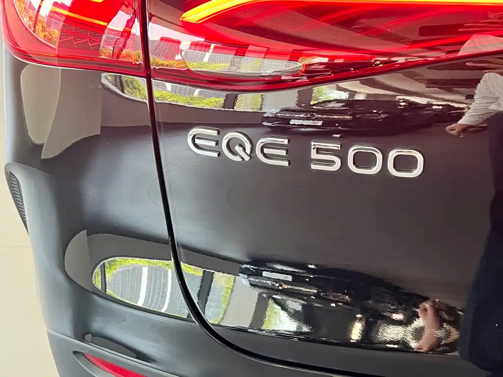 Mercedes-Benz EQE SUV 2025 — фото 13