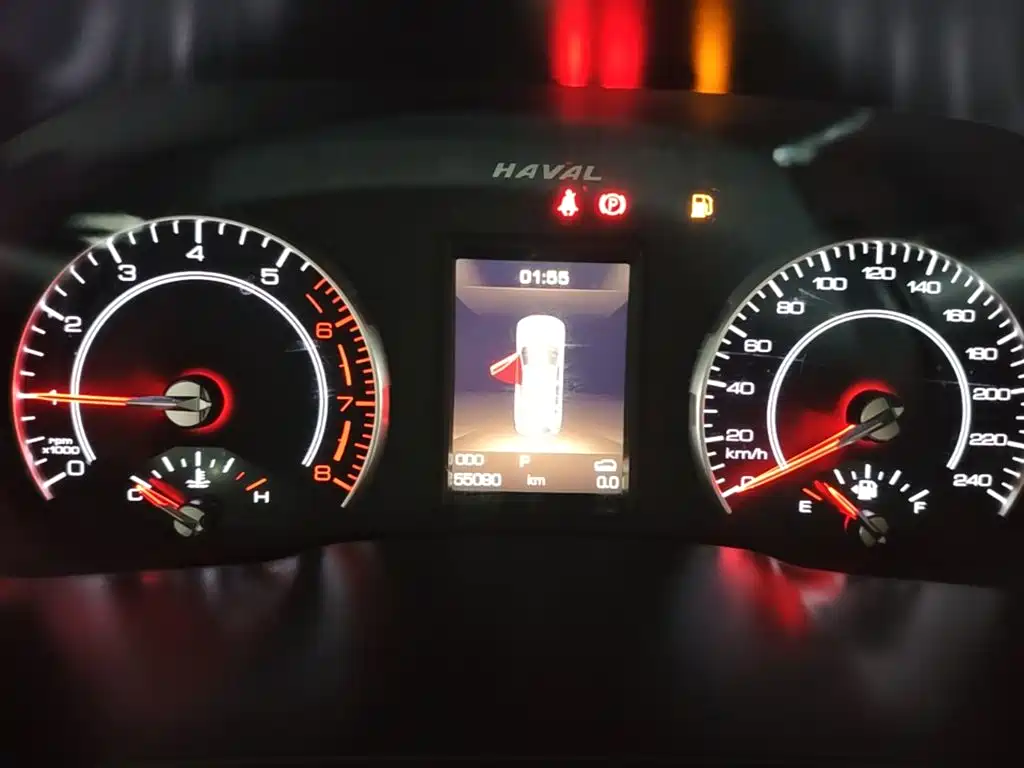 Haval H2s 2018 — фото 12