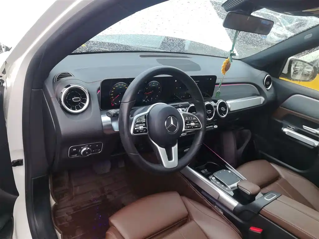 Mercedes-Benz GLB 2020 — фото 10