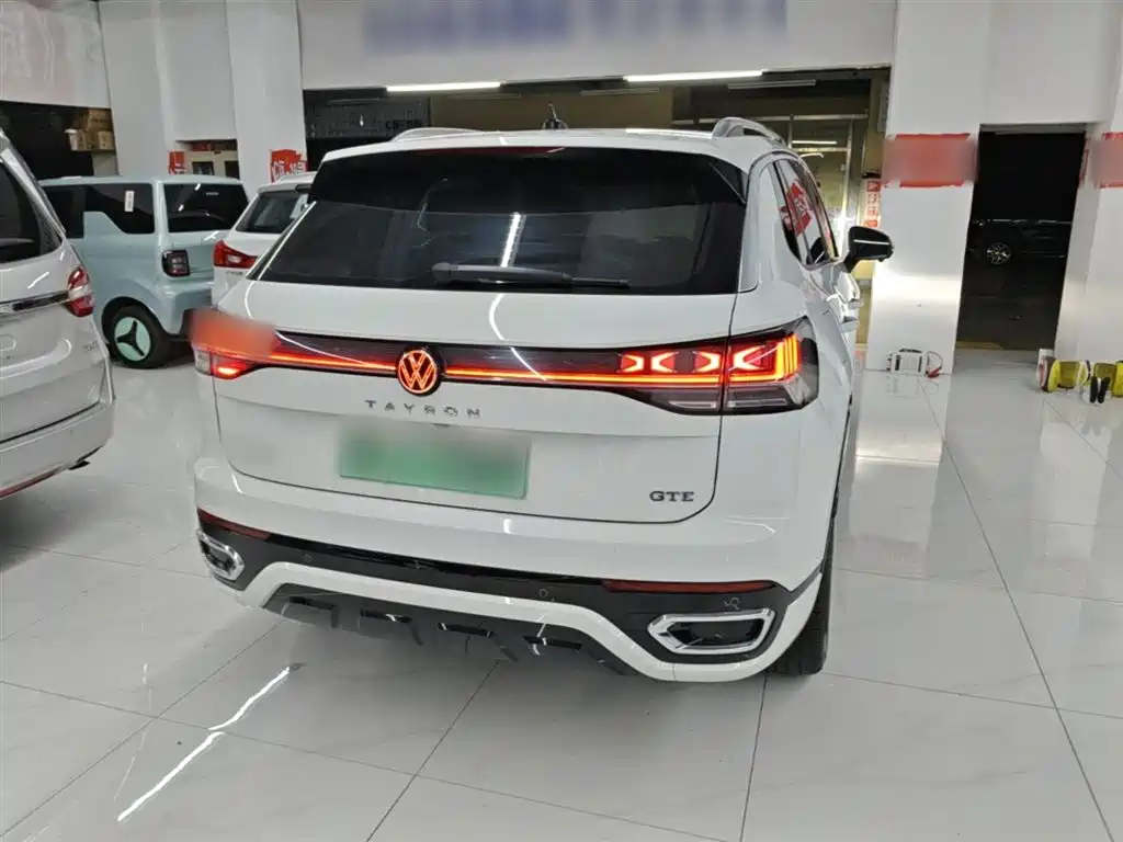 Volkswagen GTE PHEV 2023 — фото 7