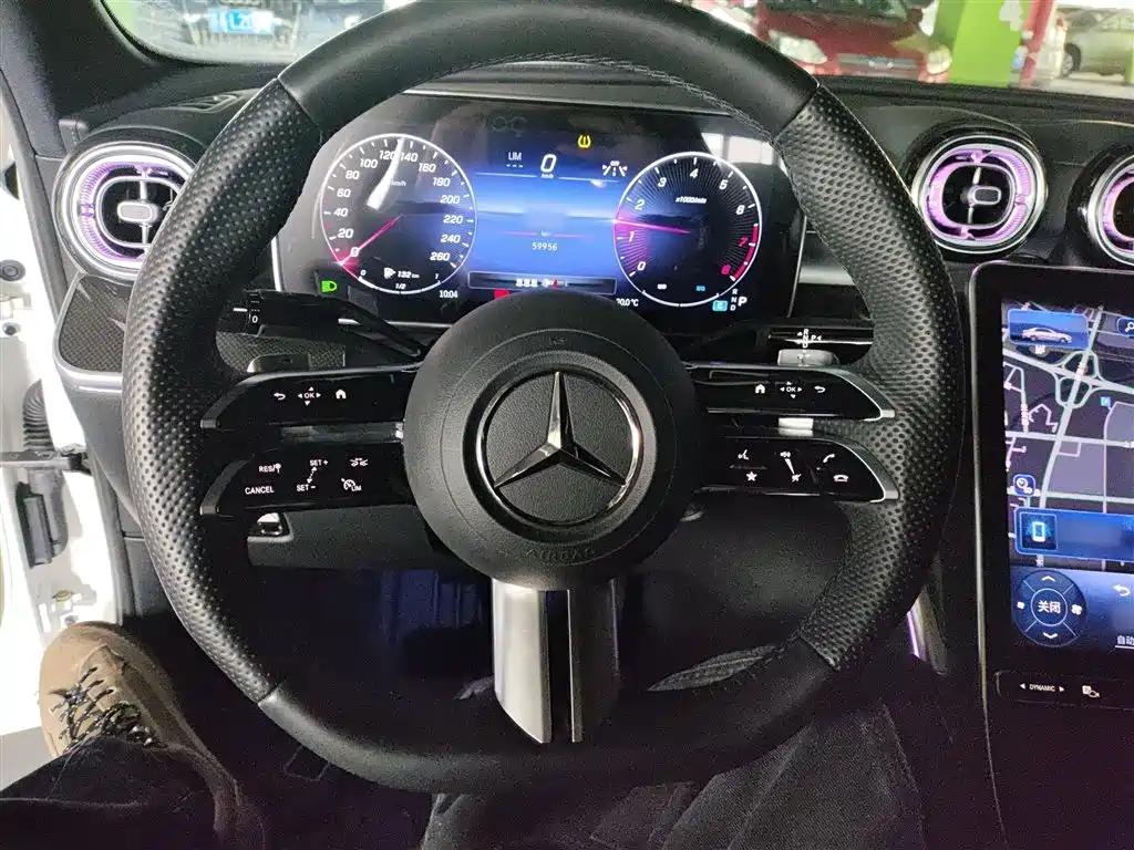 Mercedes-Benz C-Class 2023 — фото 7