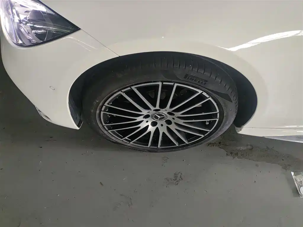 Mercedes-Benz C-Class 2023 — фото 25