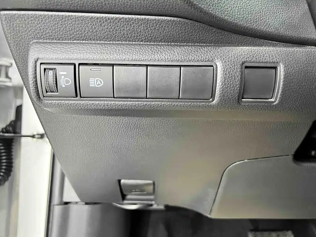 Toyota Corolla 2022 — фото 9