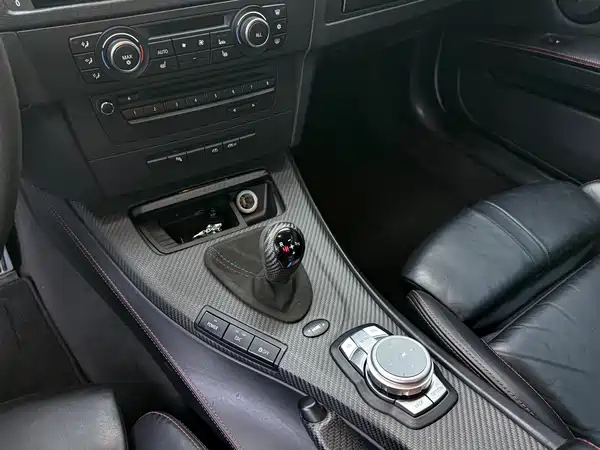 BMW M3 2011