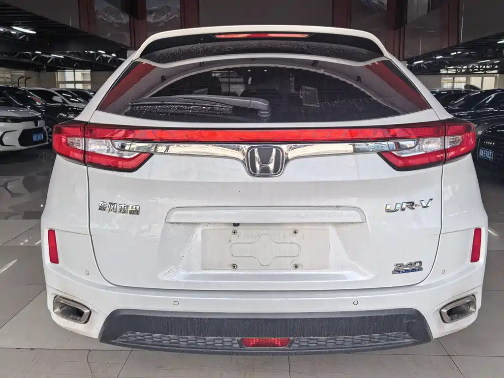 Honda UR-V 2017 — фото 7