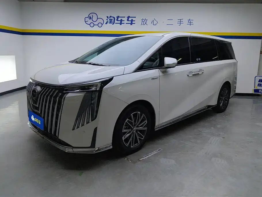 GAC Trumpchi M8 2024 — фото 1