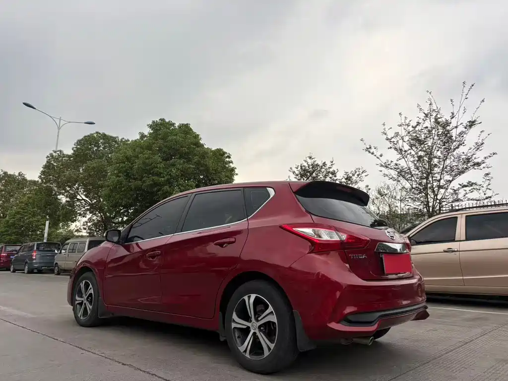 Nissan Tiida 2020 — фото 10